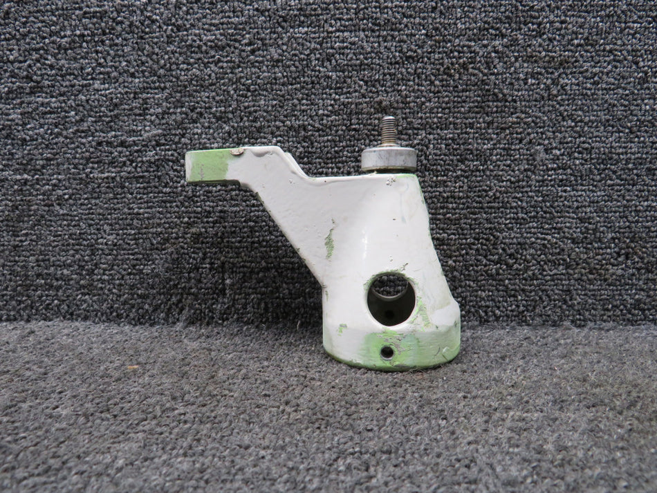 33-610000-39 Beechcraft Elevator Torque Fitting