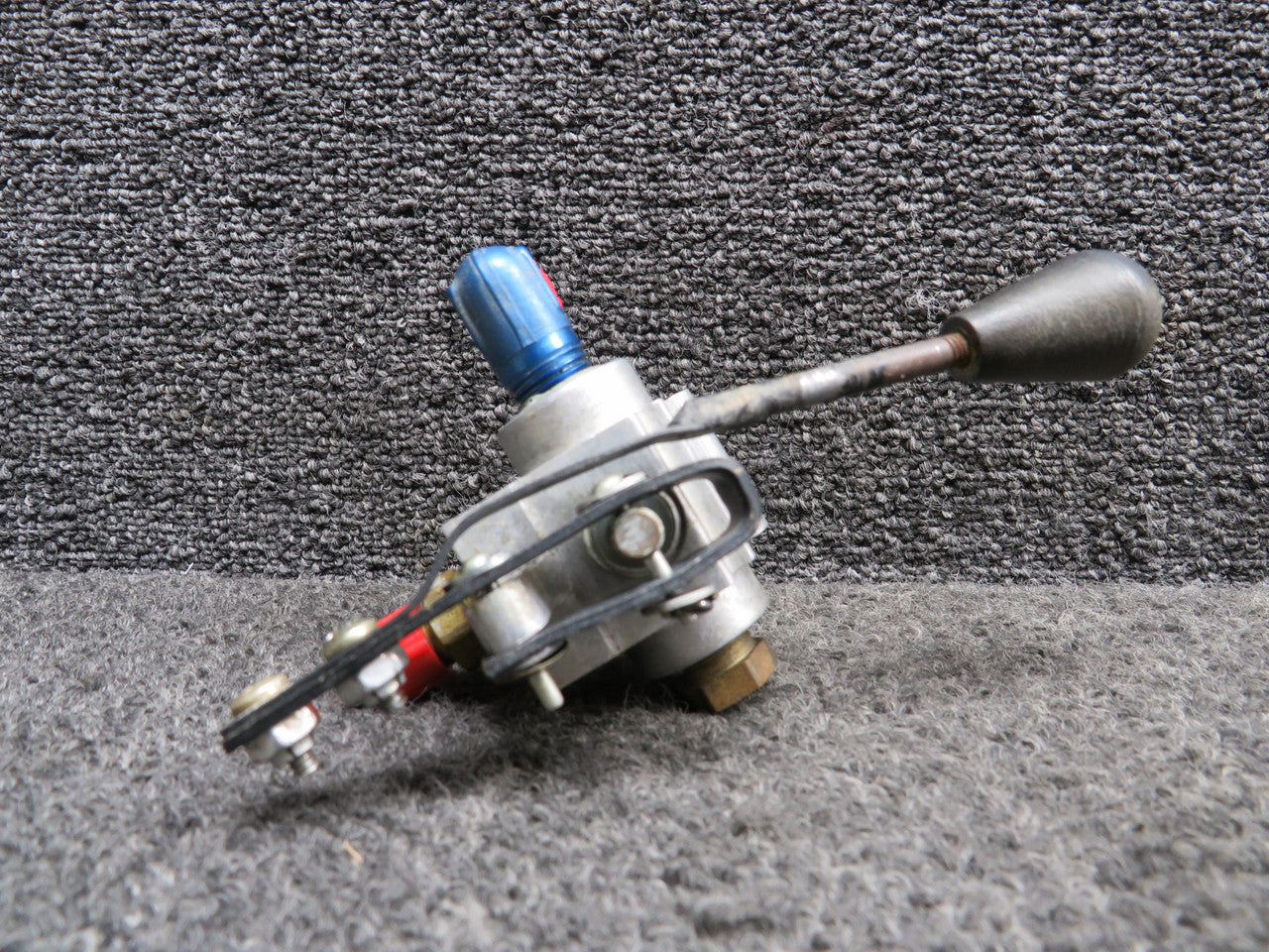 4600 (Use: 492-297) Scott Fuel Shutoff Valve Assembly with Lever