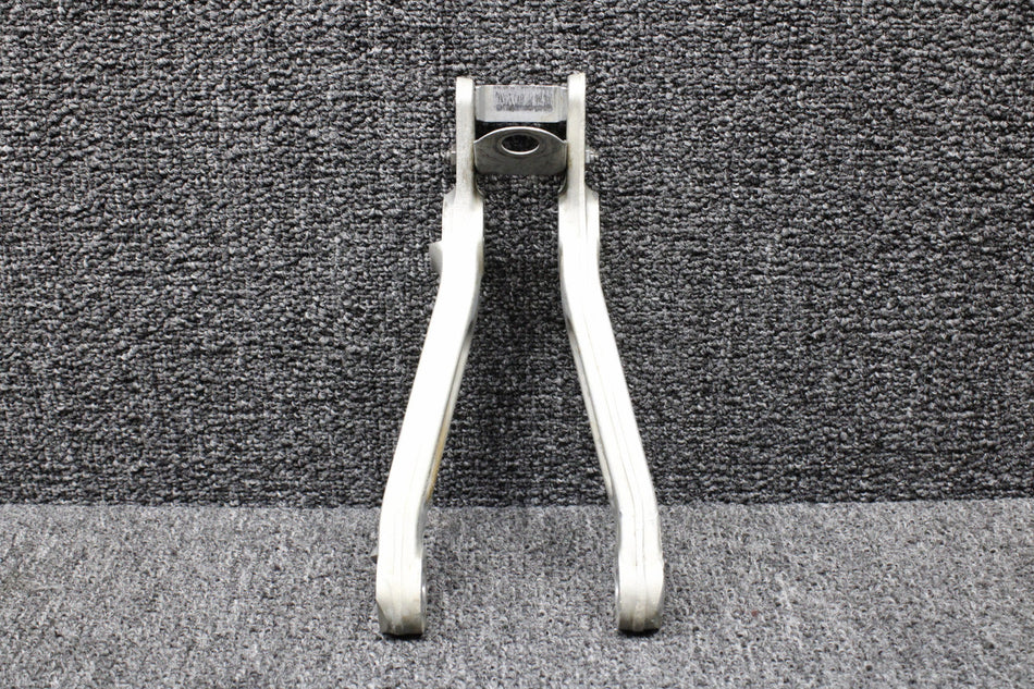 16240-005 Piper PA23-250 Main Gear Drag Link Lower