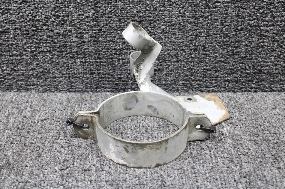 19139-000, 19145-000 Piper PA23-250 Anti-Retraction Valve Mounting Clamp LH