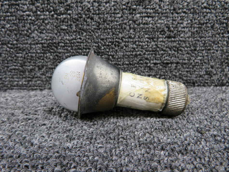 0823200-1 (Use: C622001-501) Cessna 310K Navigation Light LH (Minus Lens, Worn)