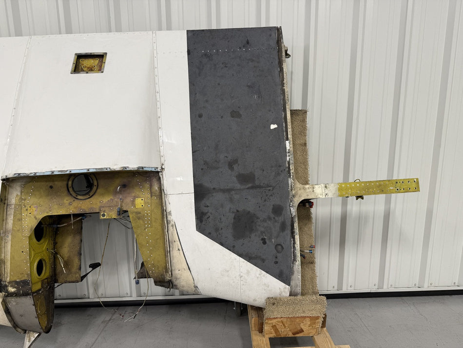 Piper PA23-250 Wing Structure Assembly RH (Damaged)