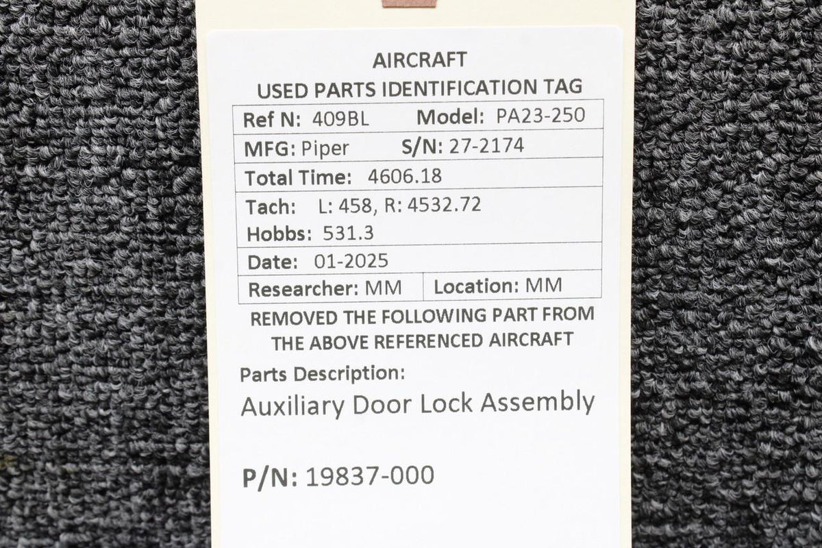 Piper Aircraft Parts 19837-000 Piper PA23-250 Auxiliary Door Lock Assembly