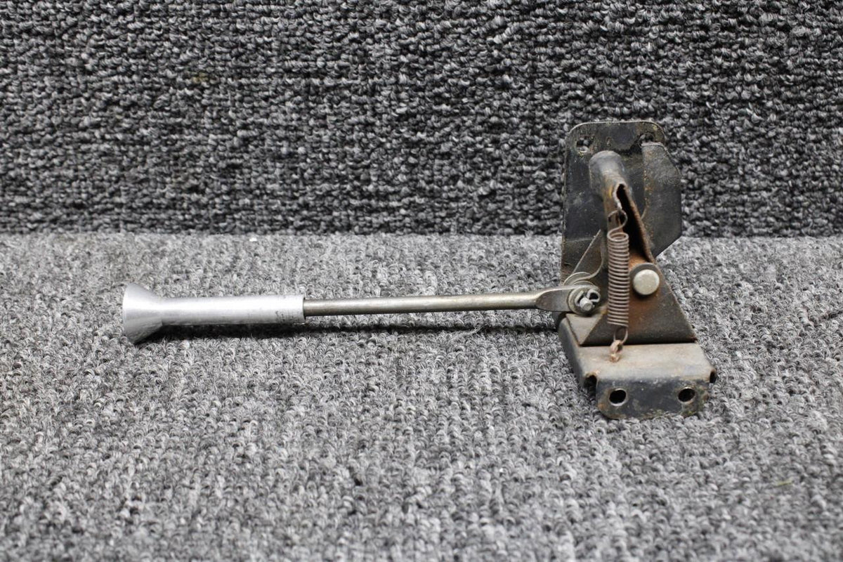 Piper Aircraft Parts 19837-000 Piper PA23-250 Auxiliary Door Lock Assembly