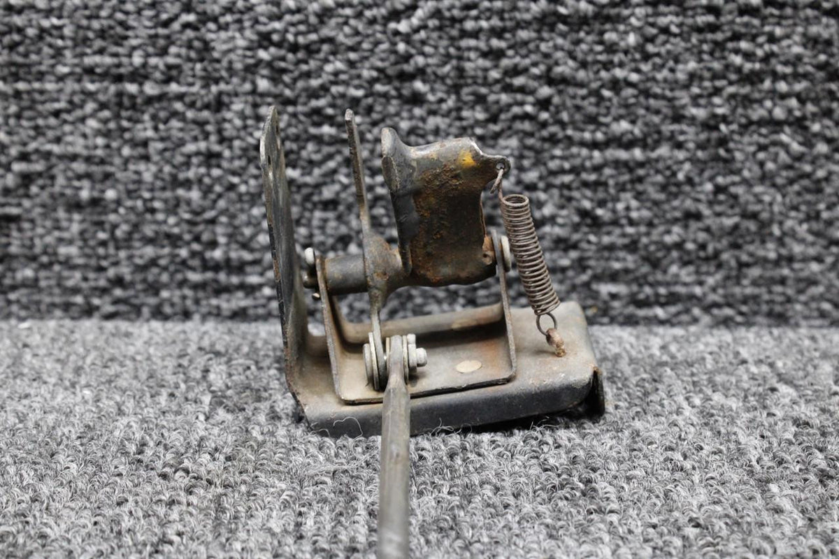Piper Aircraft Parts 19837-000 Piper PA23-250 Auxiliary Door Lock Assembly