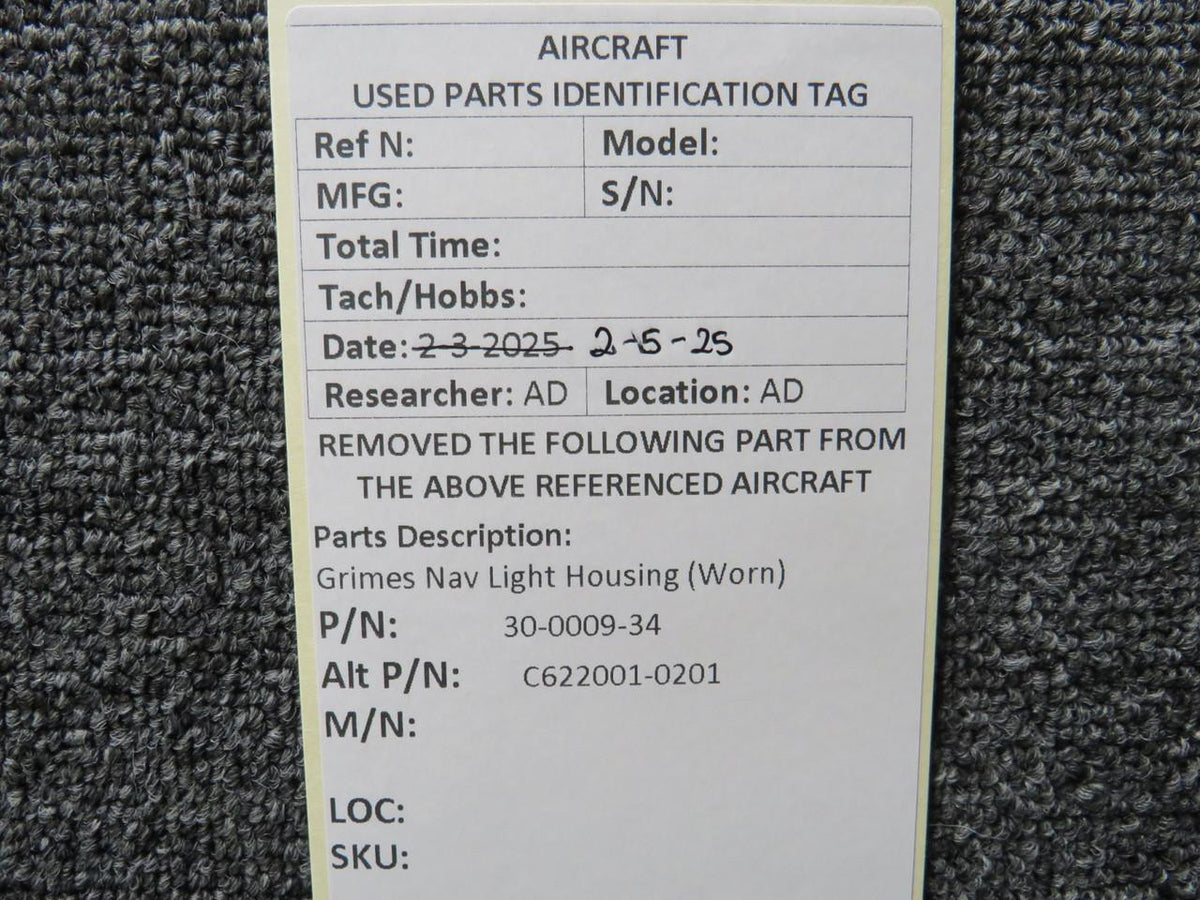 Grimes 30-0009-34 (Alt: C622001-0201) Grimes Nav Light Housing (Worn)