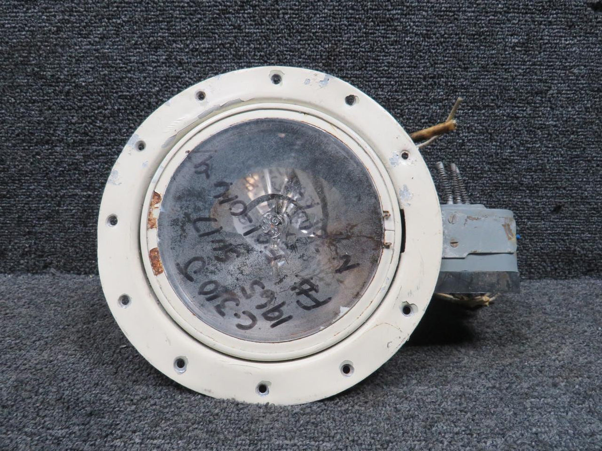 Cessna Aircraft Parts 0870132-1 Cessna 310J Landing Light Assembly (Minus Power Unit) (Worn)