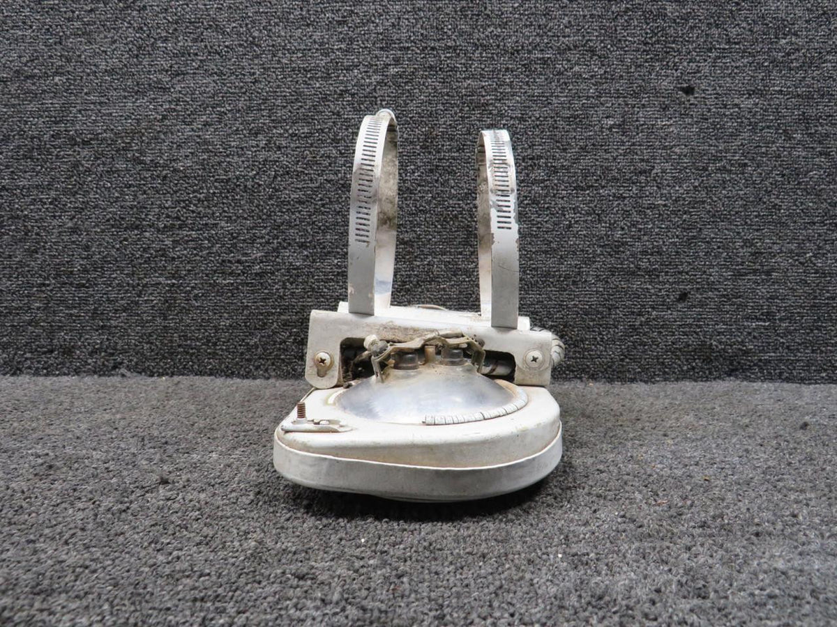 Piper Aircraft Parts 43048-000 Piper PA-31T Landing Light Assembly with Bulbs (Worn Paint)