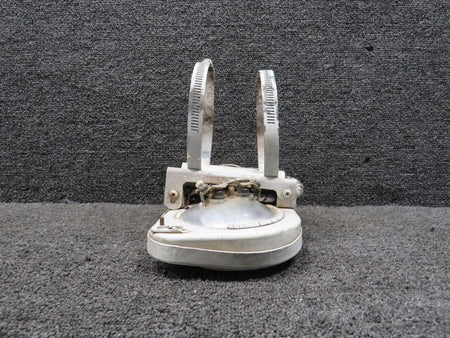 Piper Aircraft Parts 43048-000 Piper PA-31T Landing Light Assembly with Bulbs (Worn Paint)