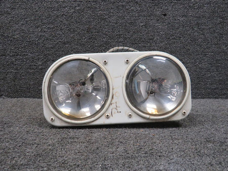 Piper Aircraft Parts 43048-000 Piper PA-31T Landing Light Assembly with Bulbs (Worn Paint)