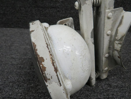 Aero Commander 681 Landing Light Assembly (Worn Housing, Some Rust)