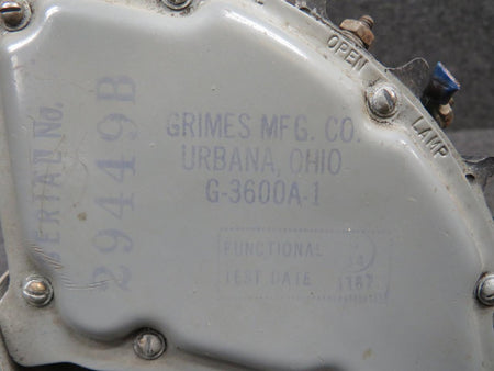 Grimes G-3600A-1 Grimes Landing Light (Minus Power Unit) (Small Dents on the Housing)