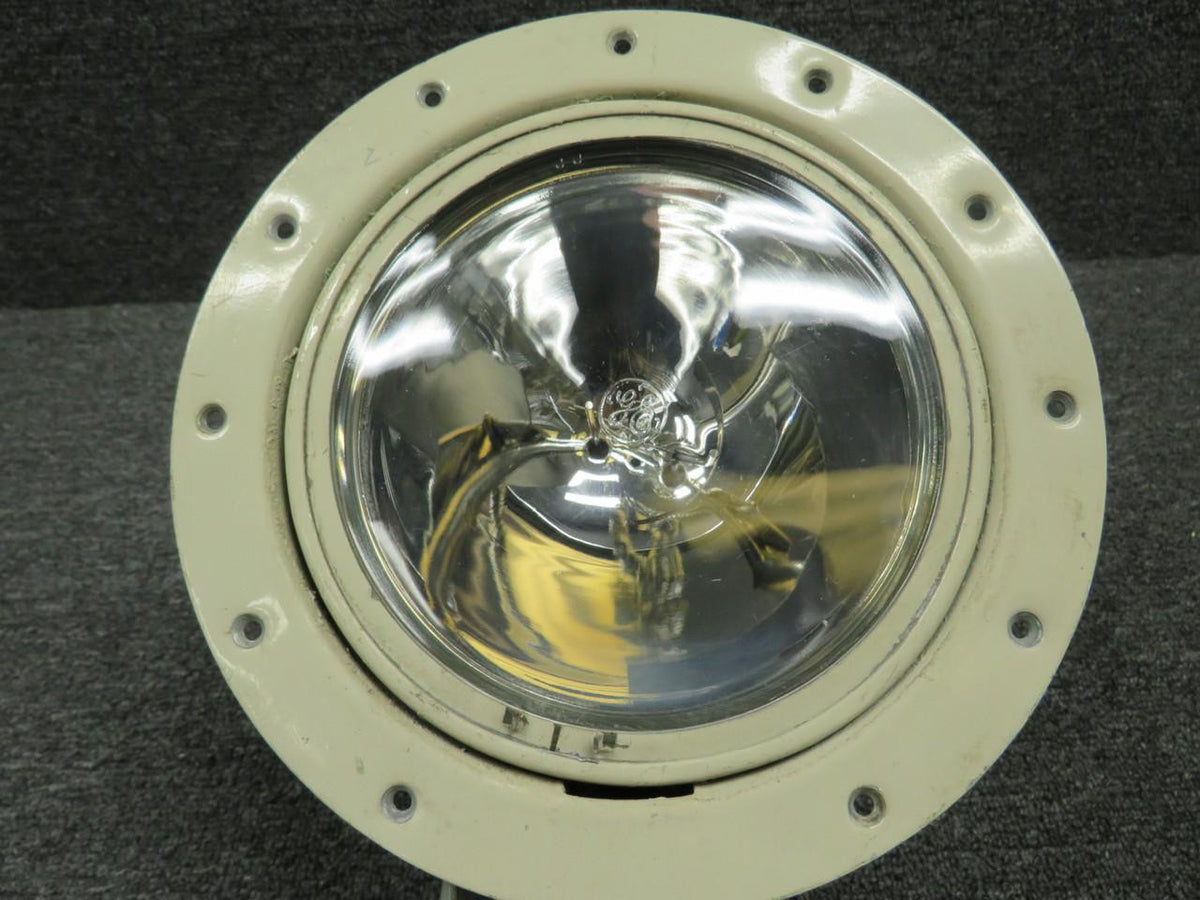 Grimes G-3600A-1 Grimes Landing Light (Minus Power Unit) (Small Dents on the Housing)