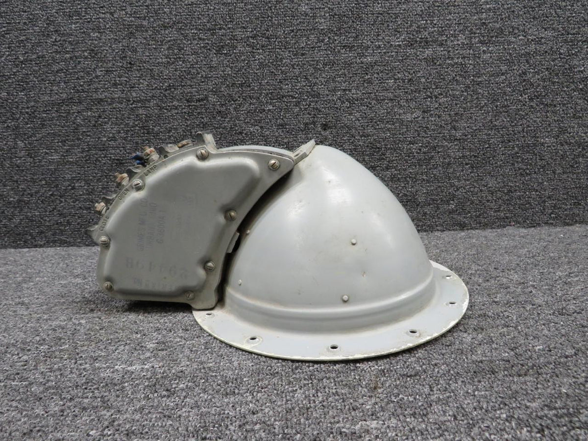 Grimes G-3600A-1 Grimes Landing Light (Minus Power Unit) (Small Dents on the Housing)