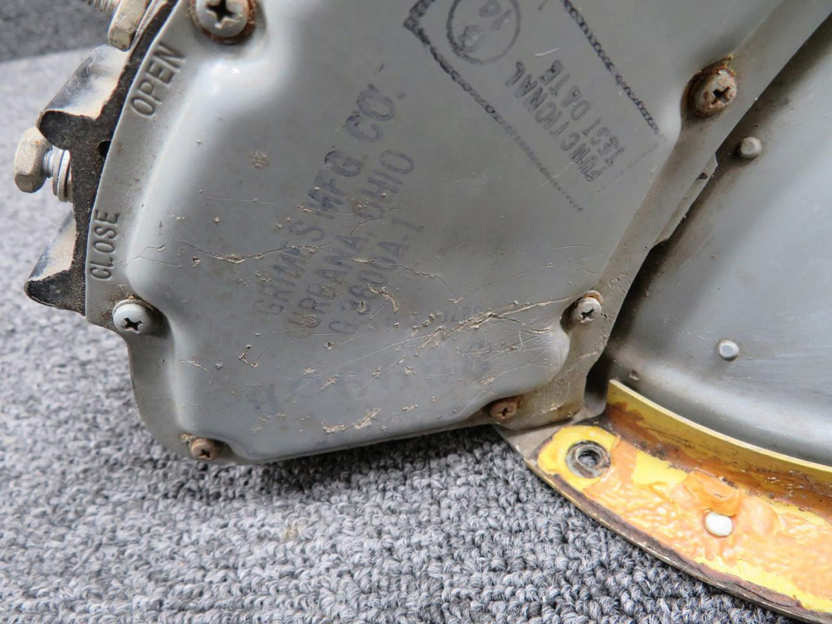 Grimes G-3600A-1 Grimes Landing Light without Power Unit (Dented Housing, Worn Paint)