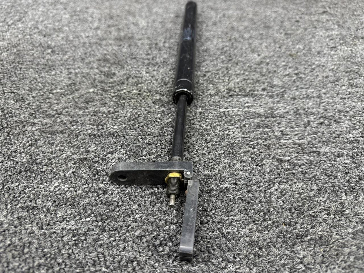 Stabilus 151807-0200 Stabilus Bloc-O-Lift Seat Locking Gas Spring (No Cable)