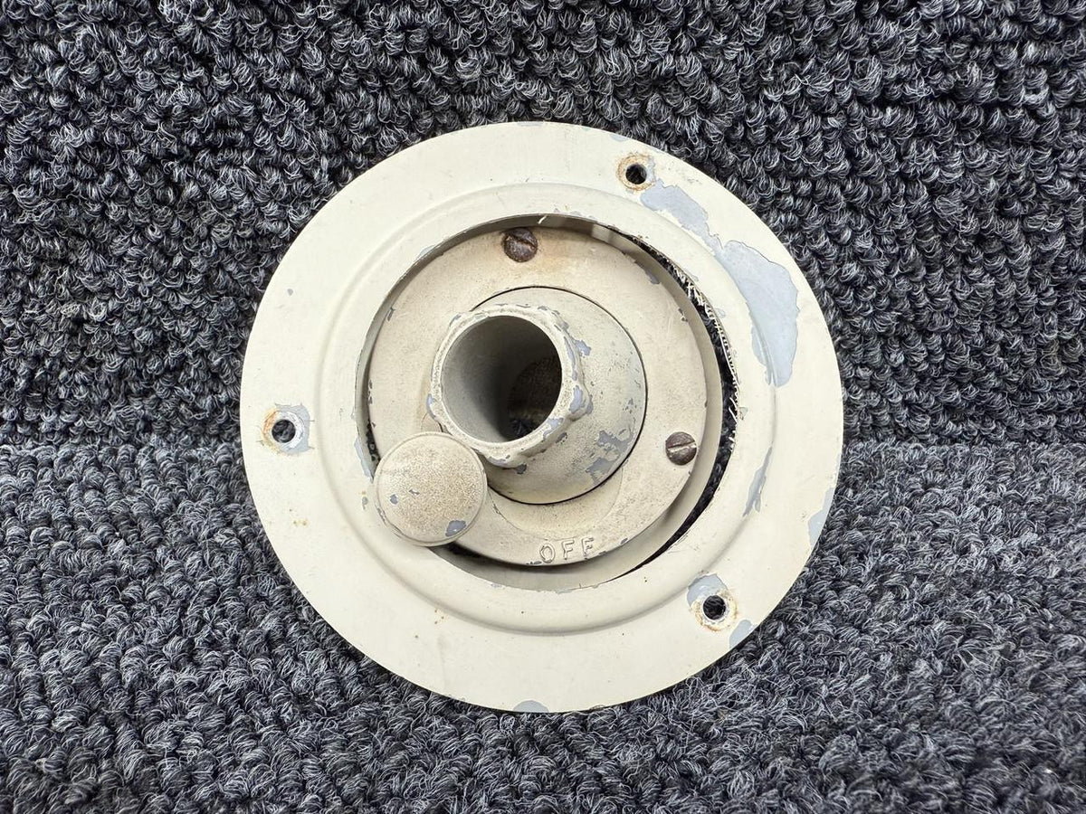Piper Aircraft Parts 30957-000 Piper PA23-250 Vent Nozzle Assembly with Knob (Worn)