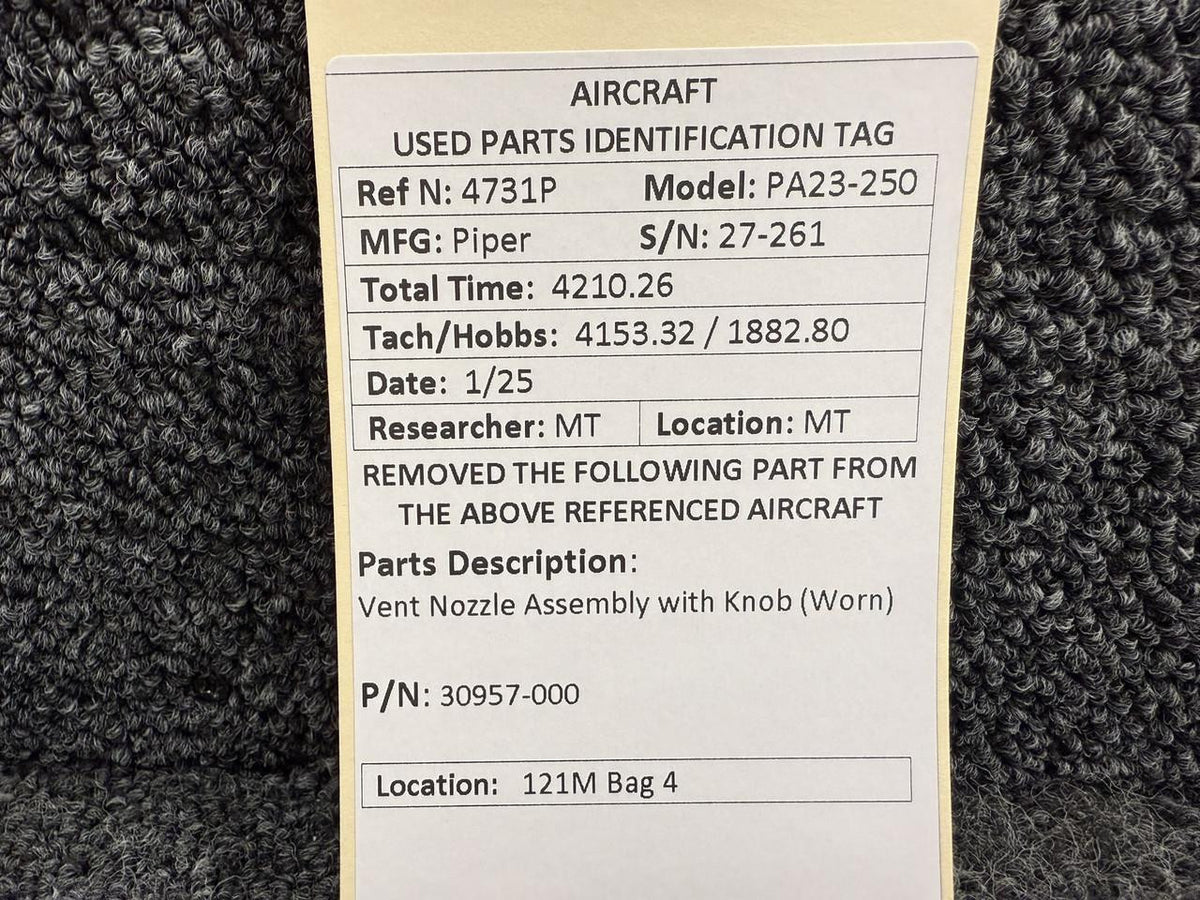 Piper Aircraft Parts 30957-000 Piper PA23-250 Vent Nozzle Assembly with Knob (Worn)