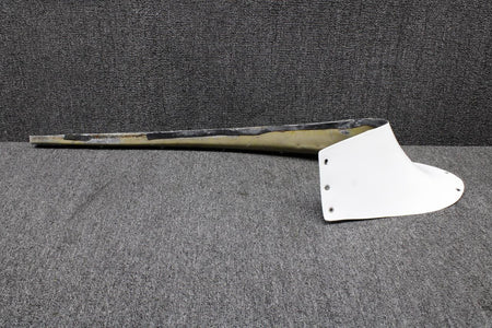 Piper Aircraft Parts 16574-001 Piper PA23-250 Wing Root Fairing Upper RH (White, Minor Dents)