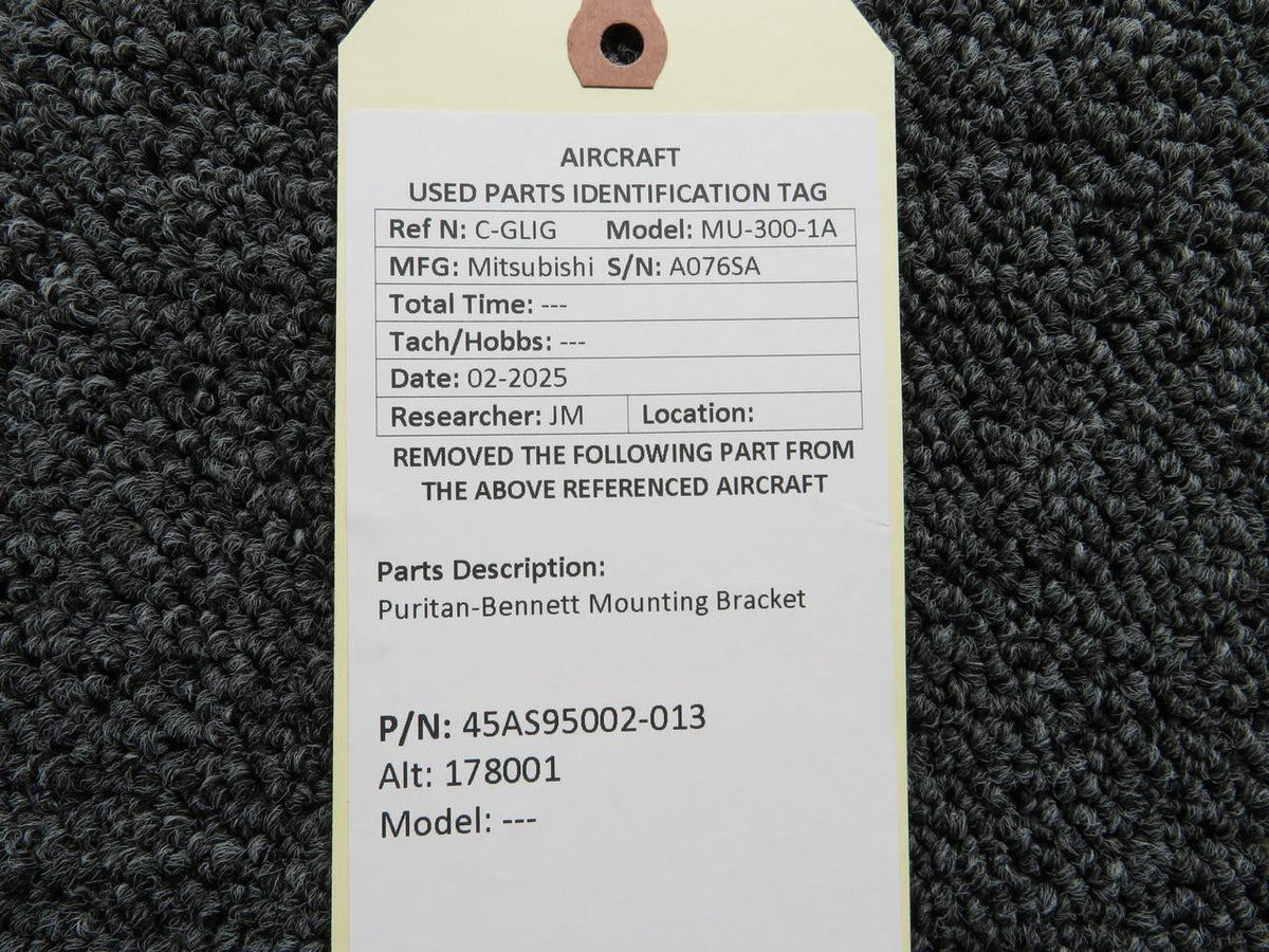 Puritan-Bennett 45AS95002-013 (Use: 178001) Puritan-Bennett Mounting Bracket