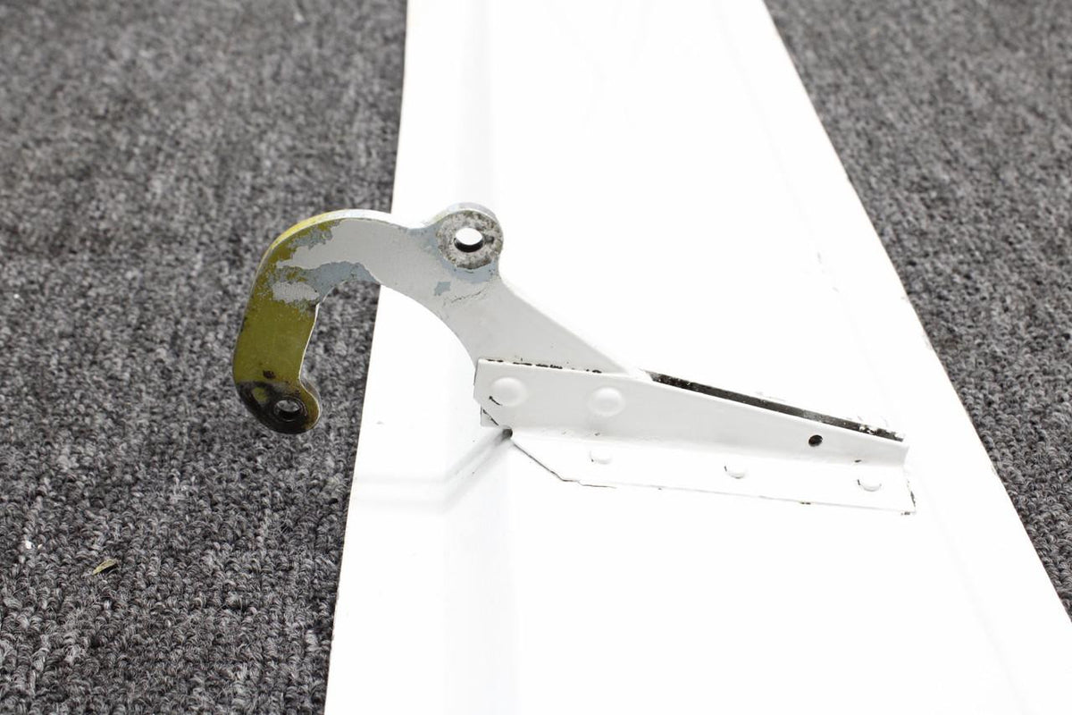Piper Aircraft Parts 17792-000 Piper PA23-250 Main Gear Door LH Inboard (Cracked)