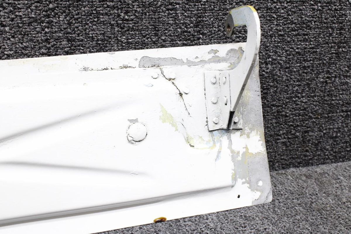 Piper Aircraft Parts 17792-000 Piper PA23-250 Main Gear Door LH Inboard (Cracked)