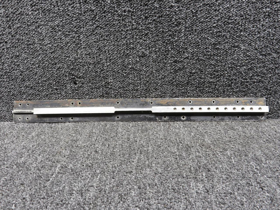 LEAR 2313106-26 Lear L-25B Seat Rail Inboard LH