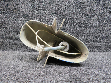 Cessna Aircraft Parts 0433006-4 (FSO: C622001-0103) Cessna Navigation Tail Light Assembly (Worn)