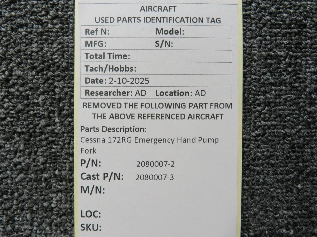 Cessna Aircraft Parts 2080007-2 (Cast: 2080007-3) Cessna 172RG Emergency Hand Pump Fork