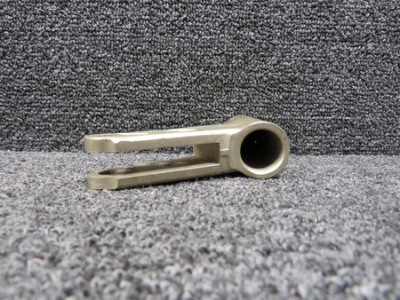 Cessna Aircraft Parts 2080007-2 (Cast: 2080007-3) Cessna 172RG Emergency Hand Pump Fork