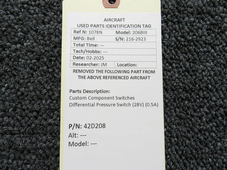 Custom Components  42D208 Custom Component Switches Differential Pressure Switch (28V) (0.5A)