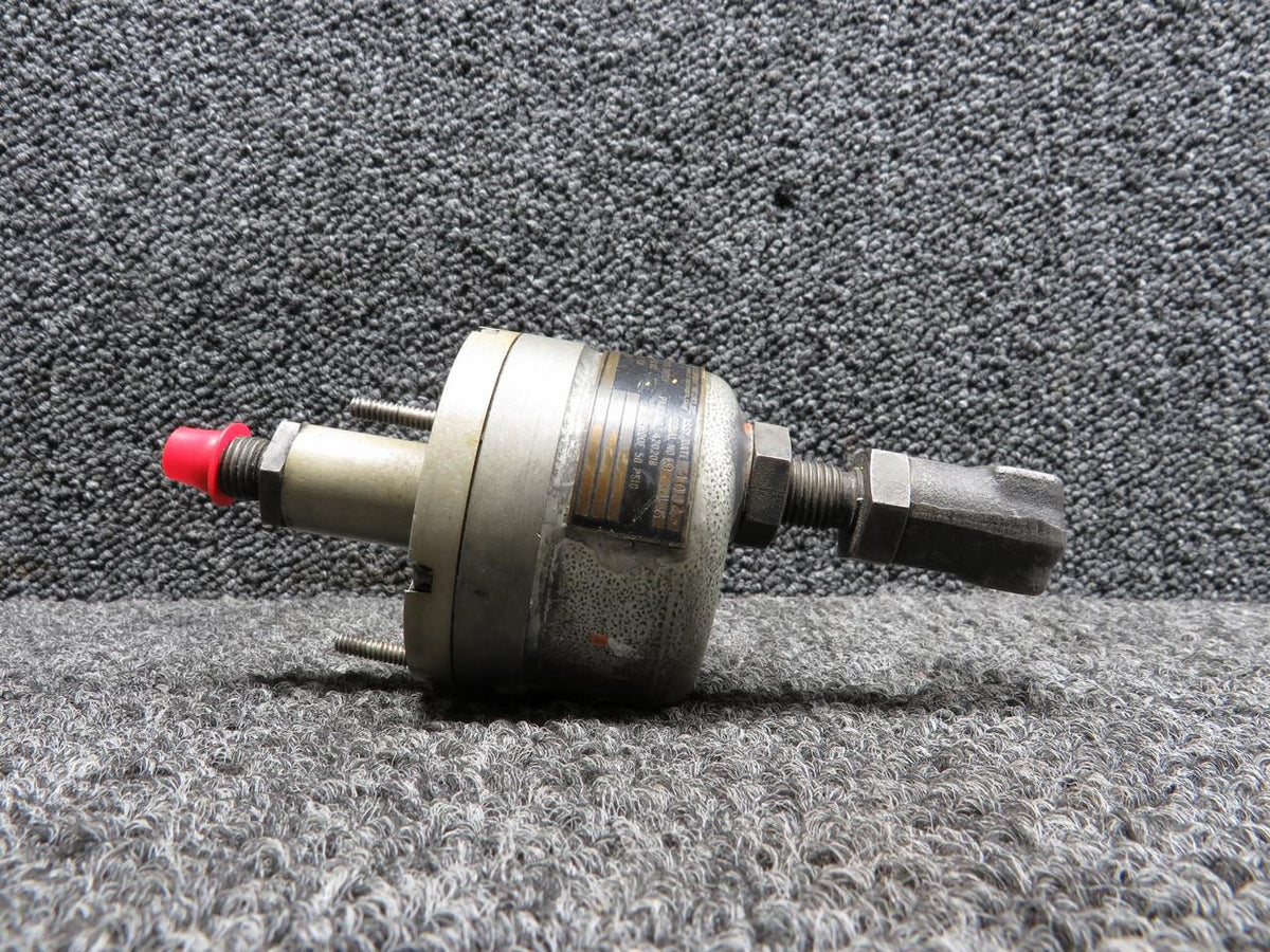 Custom Components  42D208 Custom Component Switches Differential Pressure Switch (28V) (0.5A)