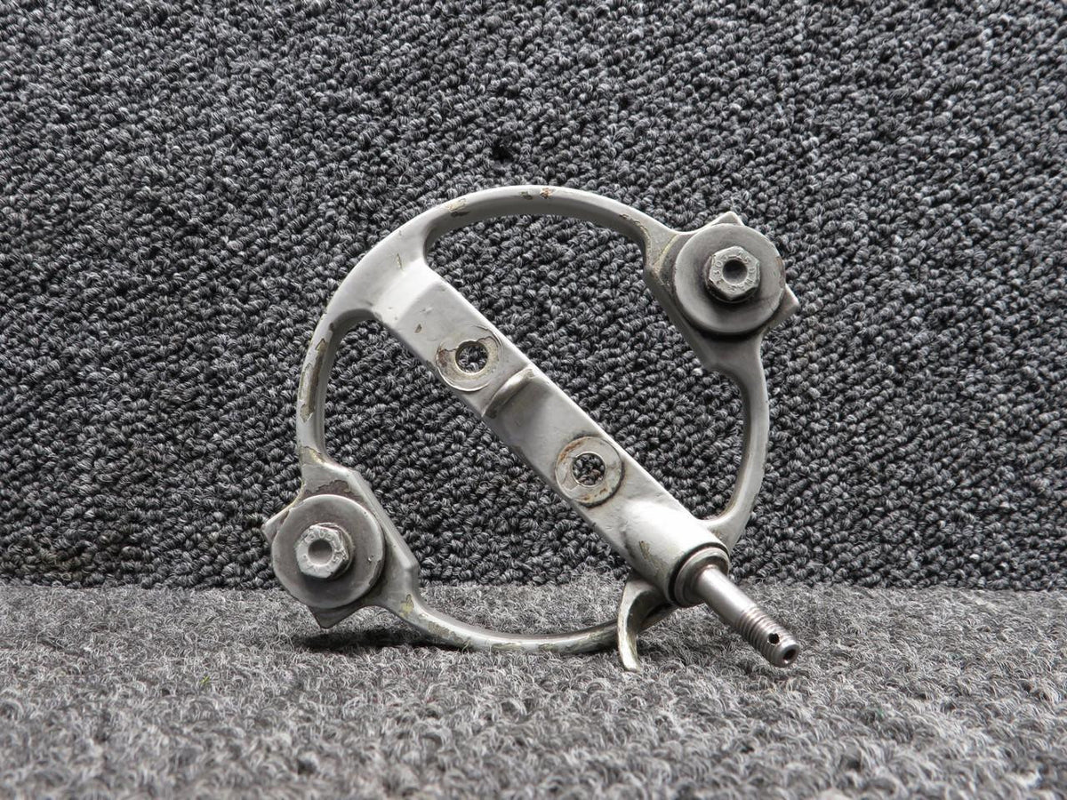 Bell 206-011-809-005 Bell 206BIII Pitch Horn Assembly (Chipped Paint)