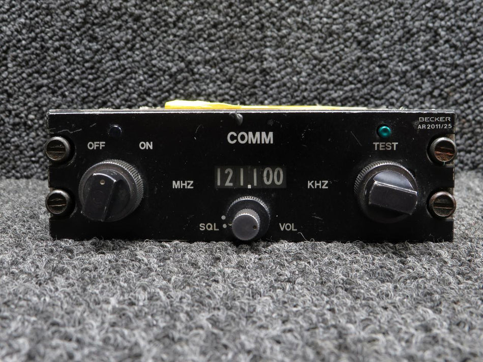 Becker AR2011/25 Becker Comm 2000 Transceiver (Volts:14)