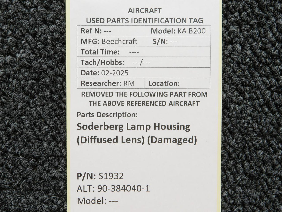 Soderberg S1932 (Alt: 90-384040-1) KA-B200 Soderberg Lamp Housing (Diffused Lens)(Damaged)