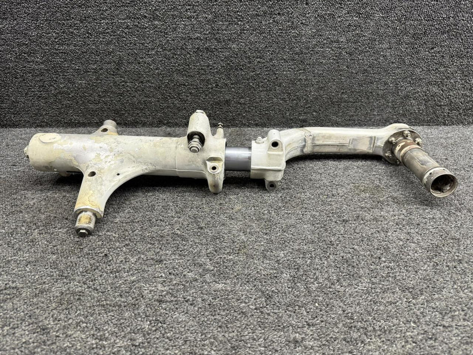 Piper Aircraft Parts 67927-009 Piper PA28R-200 Main Landing Gear Strut Assy RH