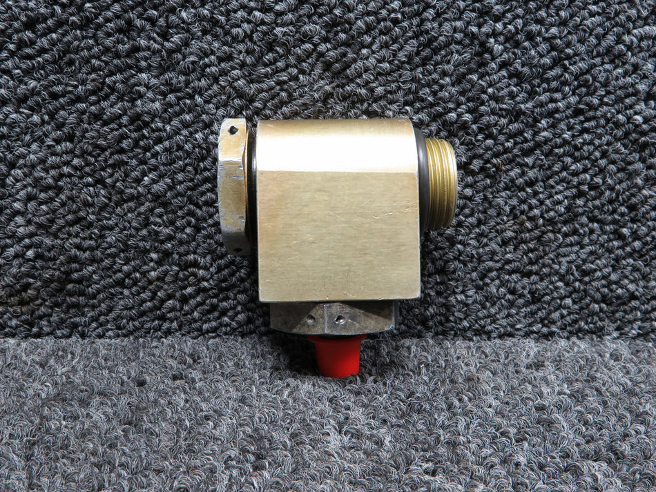 5555002-1 Cessna Boss Oil Pressure Transducer Fitting