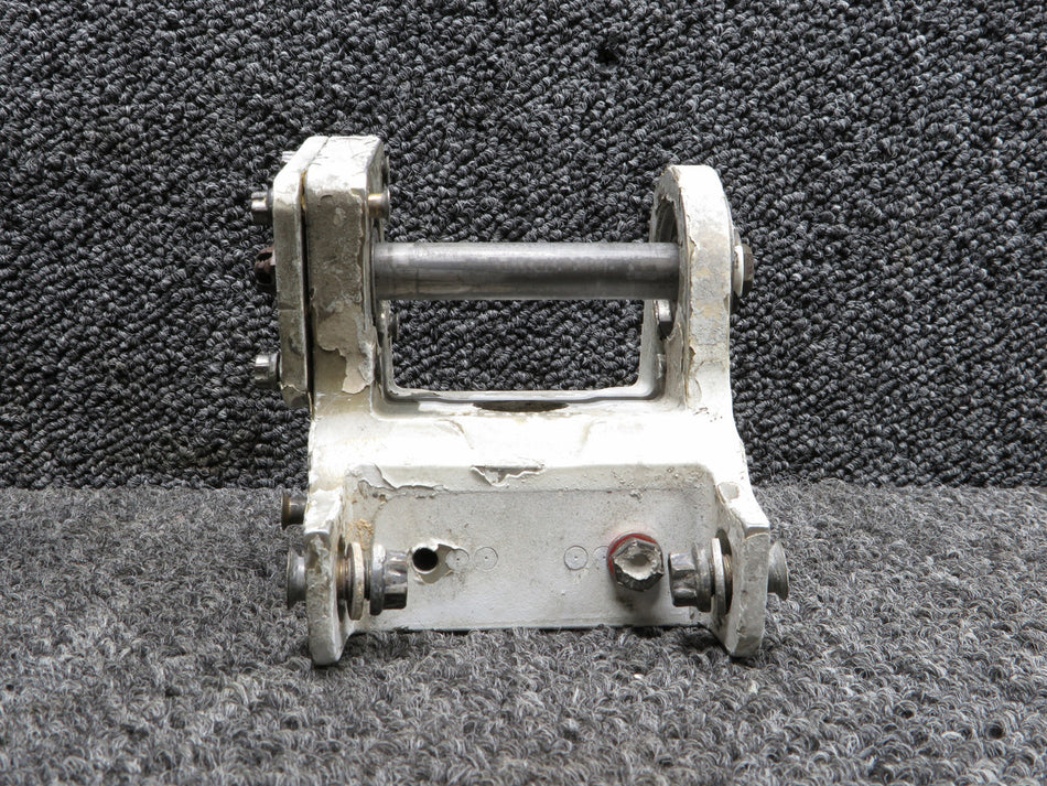 285-220401-8 Elevator Support Inboard Hinge RH