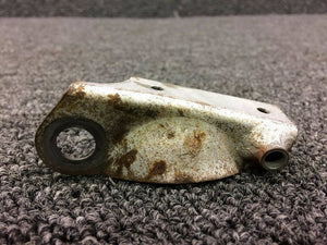 61068-000 Piper PA24 LH Bracket Assy Gear Door