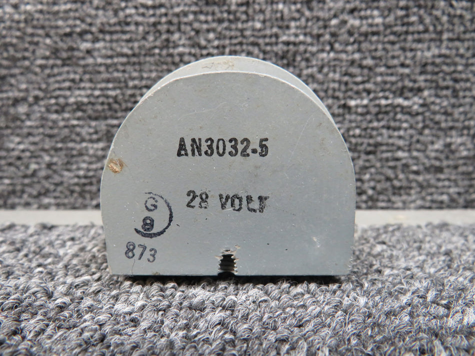 AN3032-5 Grimes Navigation Light Retainer (Minus Lens and Top Screw)