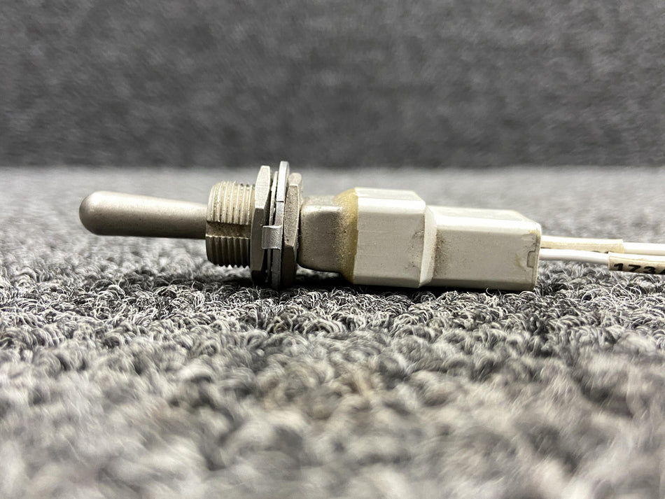 8868K56 (Alt: MS21346-281) Eaton Toggle Switch