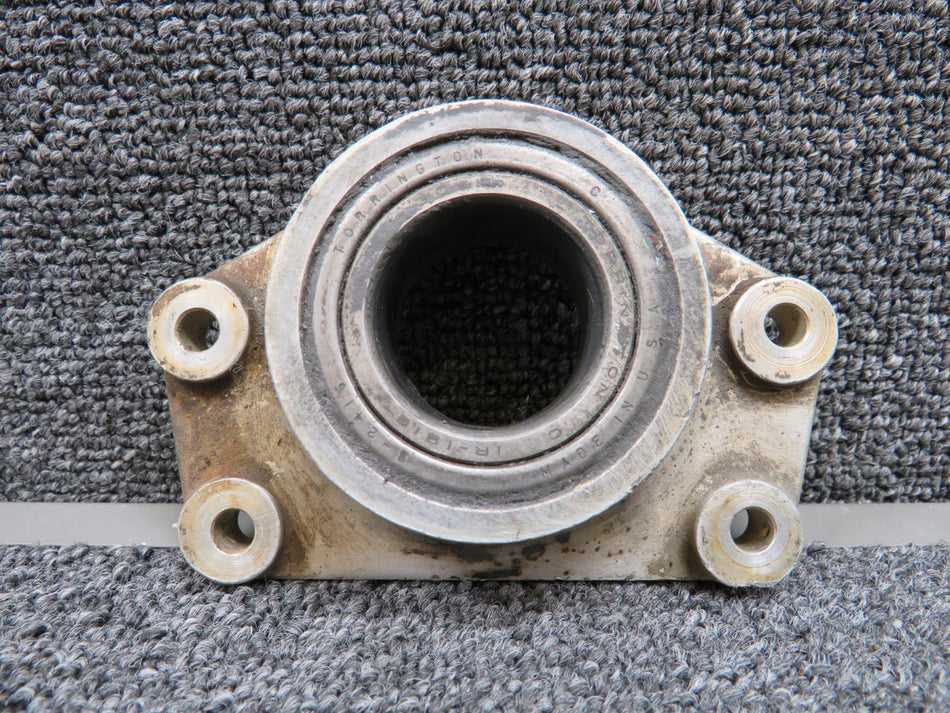 0842007-2 (Use: 0842007-4) Cessna 402B Nose Gear Retainer with Bearings (Worn)
