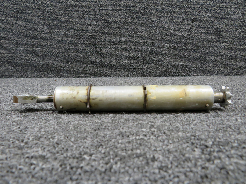 0310293-2 (Weu: 0310293-14) Cessna 182G Elevator Trim Tab Actuator (Minus Guard)
