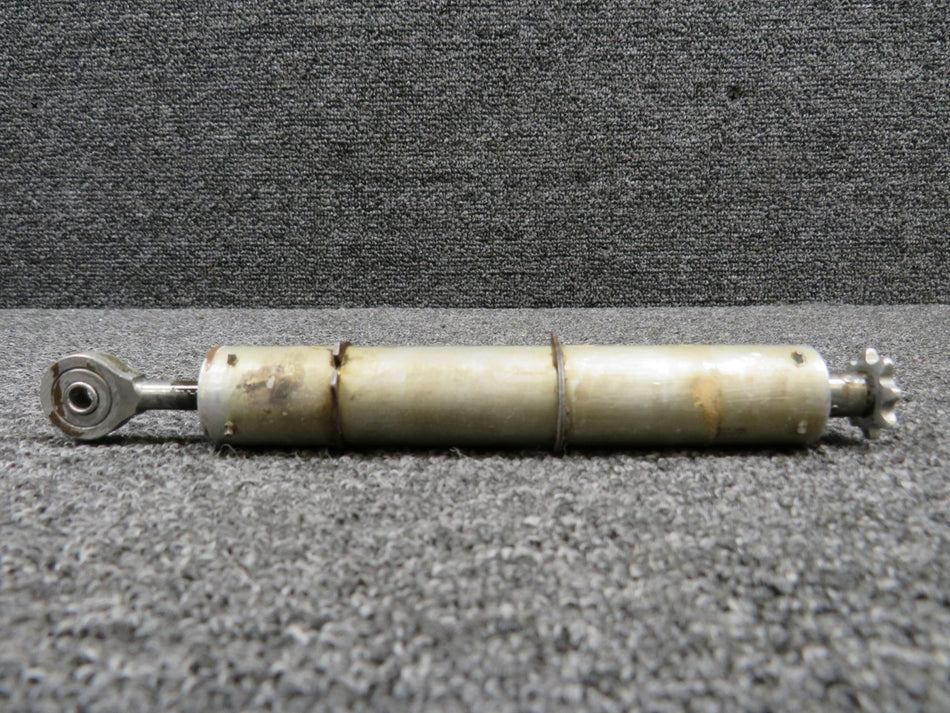 0310293-2 (Weu: 0310293-14) Cessna 182G Elevator Trim Tab Actuator (Minus Guard)