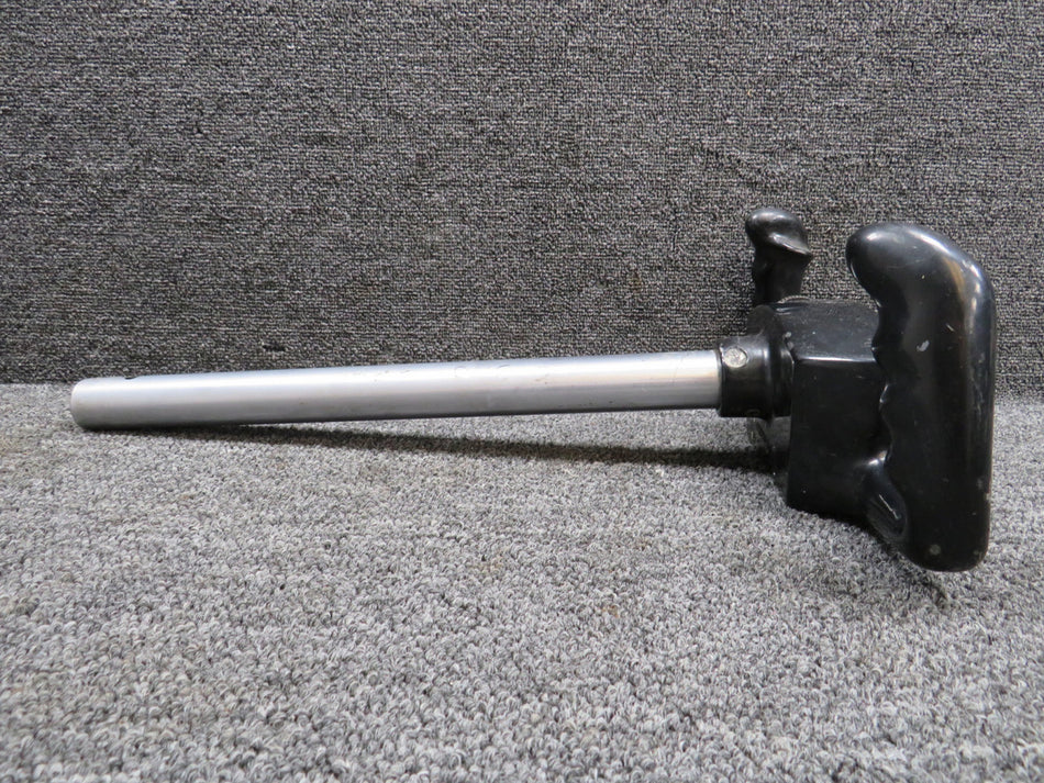 0861325-4 Cessna 310J Control Wheel Assembly with Map Light and Dimmer RH