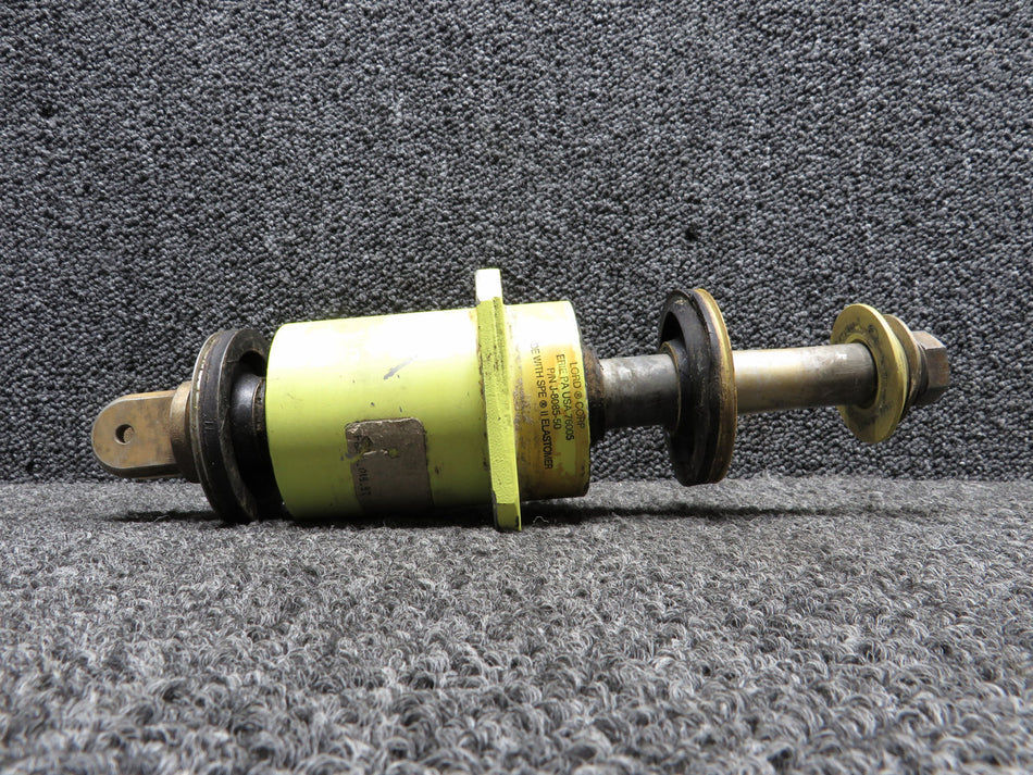 J-8085-50 (Alt: 204-031-927-107) Lord Corp Pylon Mount Assembly (Uneven Wear)