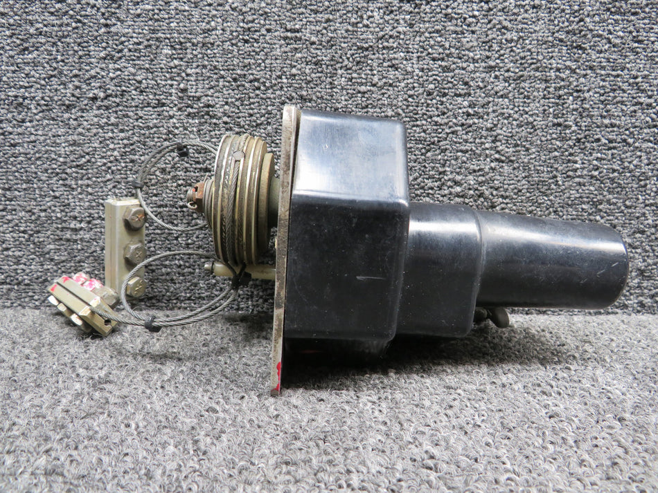1C508-1-529P Piper PA44-180 Edo-Aire Pitch Servo Assembly (Wear)