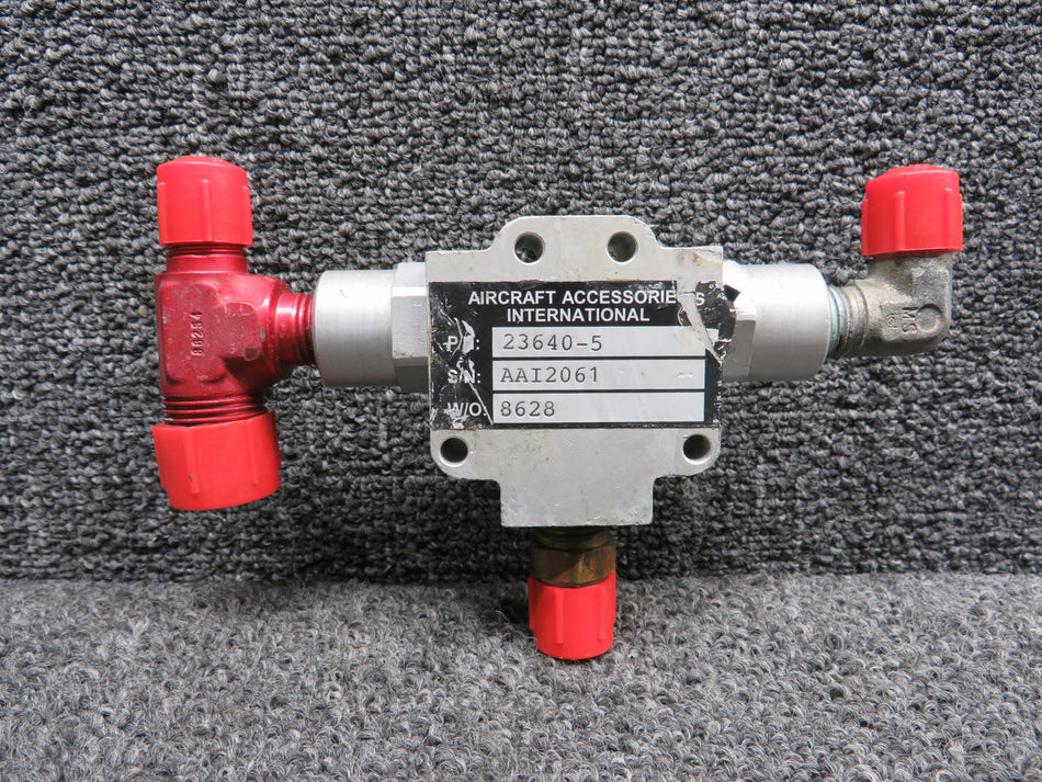 23640-5 Piper PA44-180 3 Way Fuel Valve Assembly (Knicked)