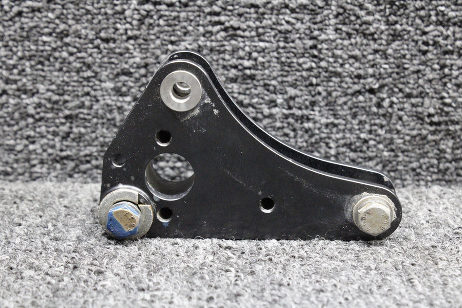 DA4-2717-50-00-1 Diamond DA42-NG Aileron Bellcrank LH or RH