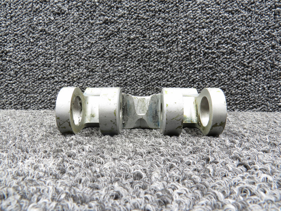 F10A331012201 Falcon 10 Horizontal Stabilizer Linkage Arm Fitting Female (Wear)